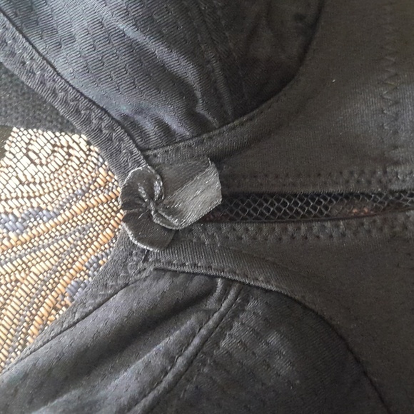 🌺BLACK Bra - Picture 4 of 4